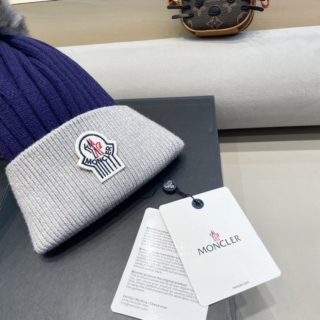 Moncler Caps